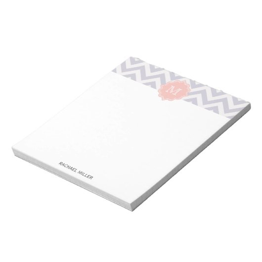 Trendy Monogram Gray White Peach Chevron Pattern Notitieblok (Gedraaid)