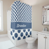 Trendy Name Blue & White Polka Dot Pattern Douchegordijn (In situ)