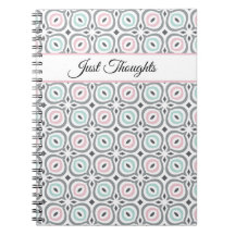 Trendy patronen in pastelgrijs, roze en blauw