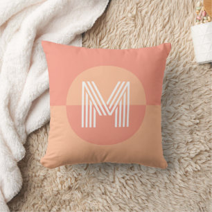 Trendy perzik roze geometrisch modern monogram kussen
