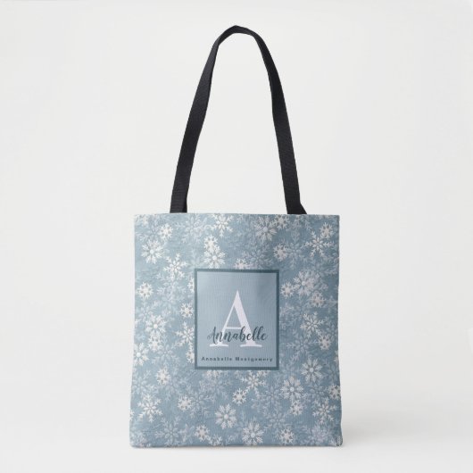 Trendy Poederblauwe Monogram Initiaal Script Naam Draagtas (Voorkant)