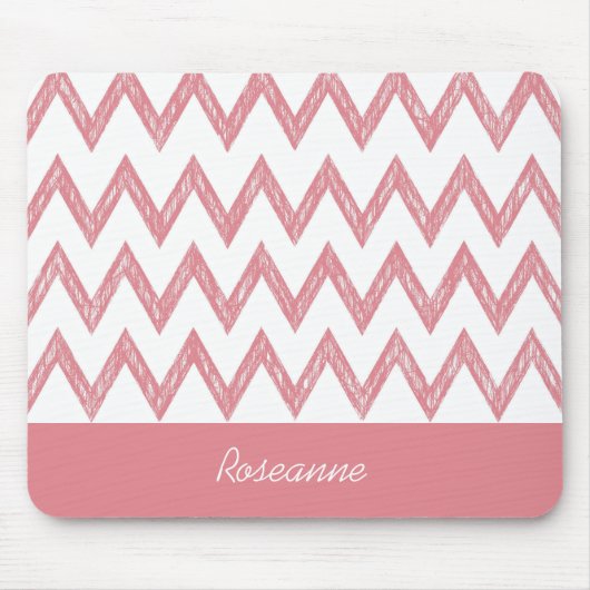 Trendy potlood roze Chevron zigzags met naam Muismat (Voorkant)
