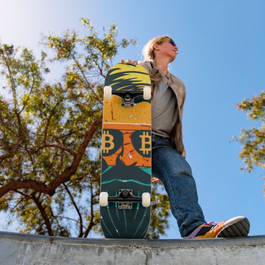 Trendy Retro Bitcoin Eyes Bearded Man Skateboard (Buiten 1)