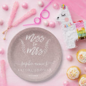 Trendy Roze Goud Miss To Mrs Bruidsmeisje Feest Papieren Bordje (Feest)