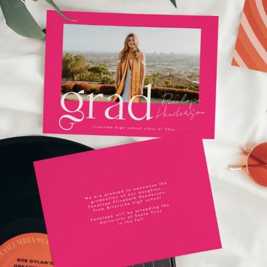 Trendy Roze Grad 2025 Script Foto Afstuderen Aankondiging