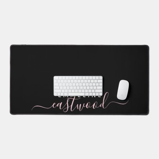 Trendy roze script monogram op zwart bureaumat (Keyboard & Muis)