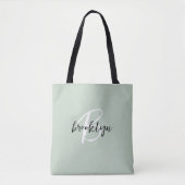 Trendy Sage Groen Zwart Wit Script Monogram Draagtas (Voorkant)