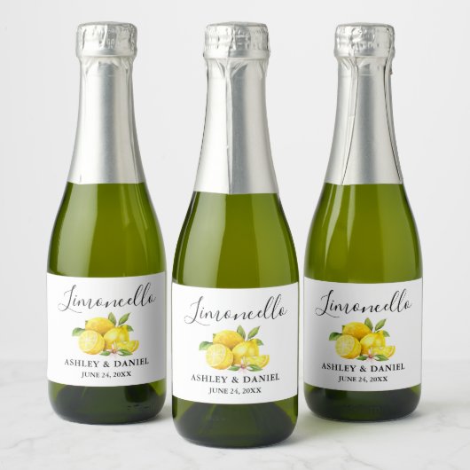 Trendy Script Limoncello Lemons Small Bottle Label Sparkling Wijnetiket (Flessen)