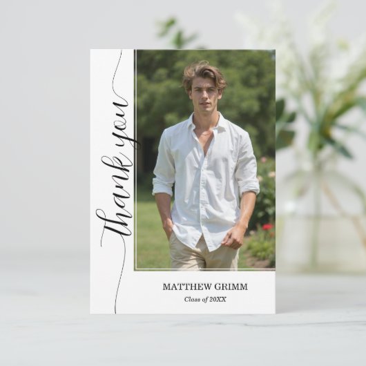 Trendy Script Photo Afstuderen Bedankkaart (Staand voorkant)