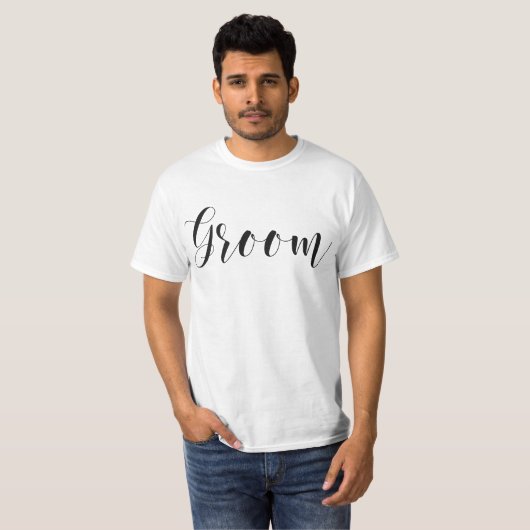 Trendy Script Typography Groom T-shirt (Voorkant volledig)