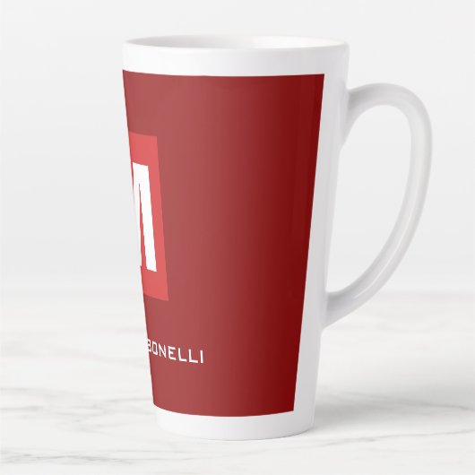 Trendy stijlvol donkerrood wit monogram jouw naam latte mok (Rechts)