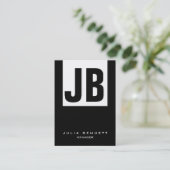 Trendy, uniek zwart wit, groot monogram visitekaartje (Staand voorkant)