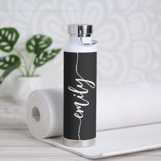 Trendy zwart-wit kalligrafie naam waterfles