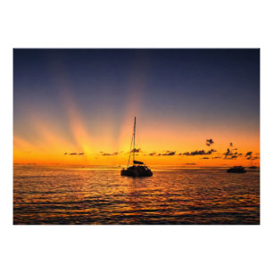 Très grande photo de voilier au coucher du soleil
