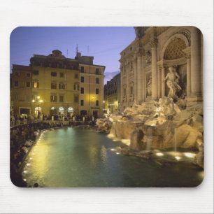 Trevi-fontein 's nachts, Rome, Lazio, Italië Muismat