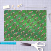 TRex in Santa Hat op groen Tissuepapier (Craft)