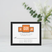 Tri-Monogram Orange Modern Reply / Cartes RSVP (Debout devant)