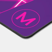 Triangles géométriques néon rose Monogramme violet (Coin)