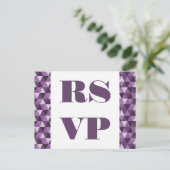Triangles géométriques violets carte postale RSVP (Debout devant)