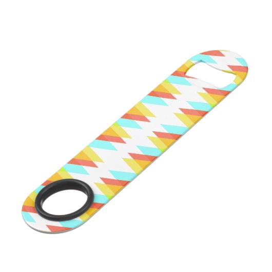 Triangles jaunes, rouges et bleus cadets (Devant angulaire)