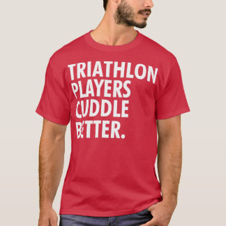 Triathlon spelers knuffelen beter t-shirt