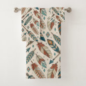 Tribal Bath Towel Native Arrows and Feather Motif (En situation)