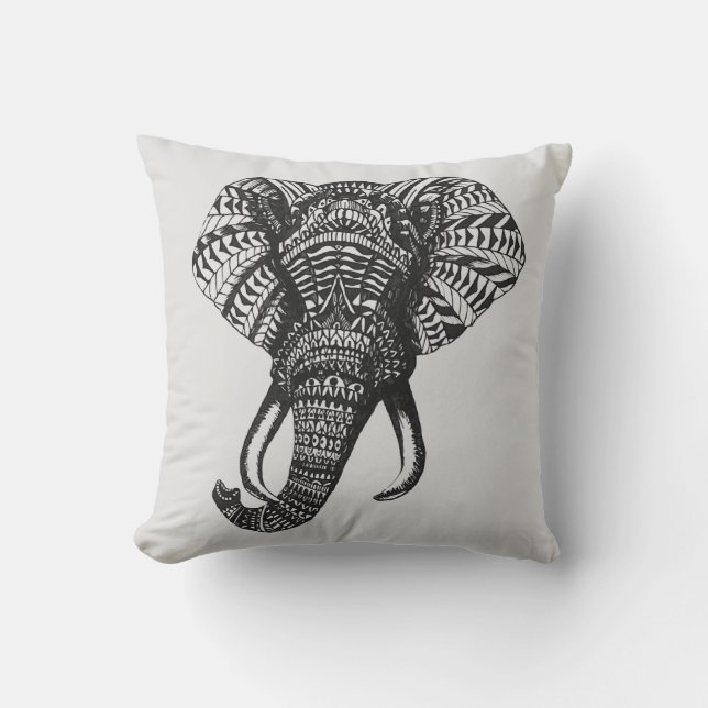 Tribal Elephant Pillow Kussen (Voorkant)