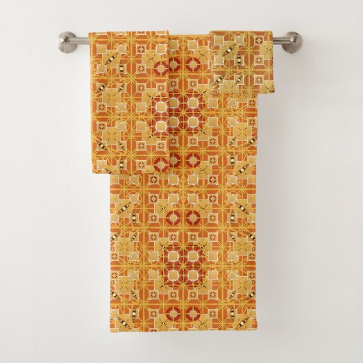 Tribale Batik, Schakeringen van Amber en Bruin Bad Handdoek (Insitu)