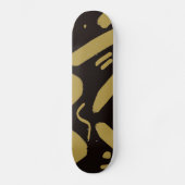 Tribale Black en Gold Skateboard (Voorkant)
