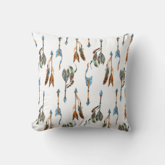 Tribale pijlen: waterverf  illustratie. kussen