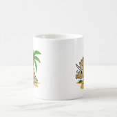 Triceratops in een tropisch klimaat. koffiemok (Center)