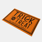 "Trick or Treat" Funny Halloween  Deurmat (Schuin)
