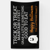 Trick or treat houdt 6 feet - 2020 Halloween Spandoek (Verticaal)