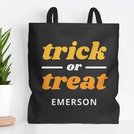 Trick or treat met monogram Halloween Draagtas