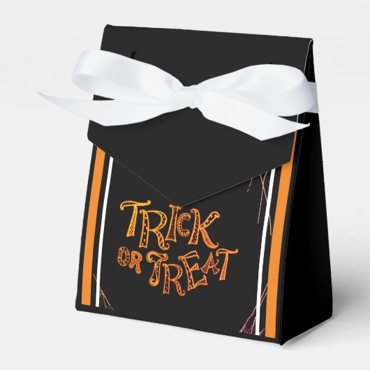 Trick or treat Zwart & Sinaasappel & Wit Snoepjes Bedankdoosjes (Voorkant Zijde)
