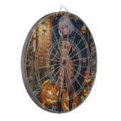 Trick or Treater, dappere Halloween kostuum meisje Dartbord (Voorkant Links)