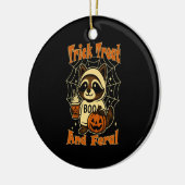 Trick Treat and Feral Cute Halloween Keramisch Ornament (Links)