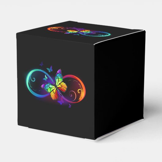 Trillende oneindigheid met regenboogvlinder op zwa bedankdoosjes (Achterkant)