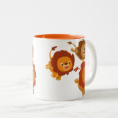 Trio heureux de tasse mignonne de lions de bande (Devant droit)