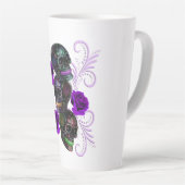 Triple Black Day of the Dead Skulls Paarse Rozen Latte Mok (Rechterhoek)