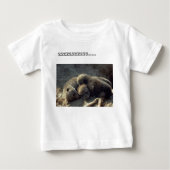 Triplet wolf pups onsie (Voorkant)