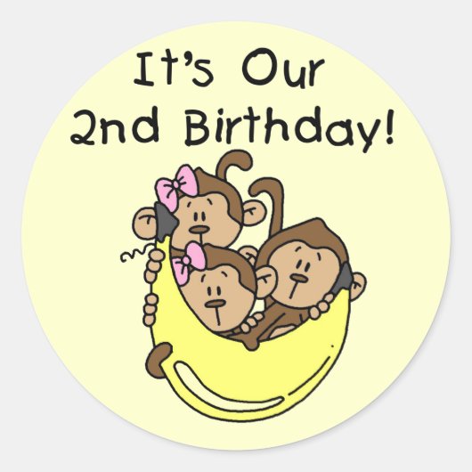 Triplets 2e - Twee Meisjes en een Jongen Ronde Sticker (Voorkant)