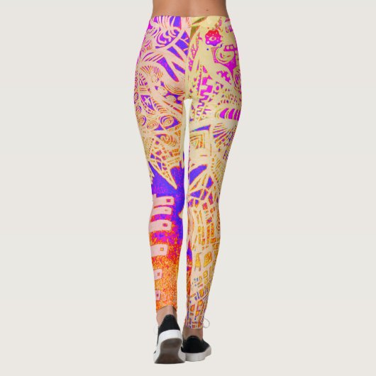 Trippy Pink Boho Leggings (Achterkant)