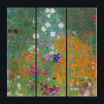 Triptyque Jardin des fleurs par Gustav Klimt<br><div class="desc">Belle peinture colorée d'un jardin fleuri de Gustav Klimt. Des variations Extraordinaires de couleurs et de belles fleurs s'intègrent parfaitement à de nombreux produits et idées cadeaux.</div>