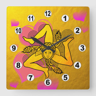 Triskelion-harten & drievoudige spiraal gouden klo vierkante klok