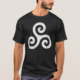 Triskelion Irish Symbol T-shirt