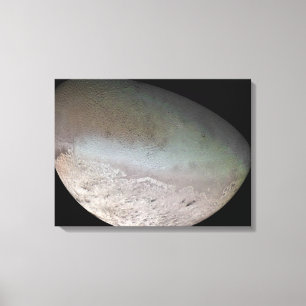 Triton, de grootste maan van de planeet Neptune Canvas Afdruk