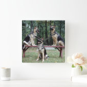 Trois bergers allemands posant horloge murale (Maison)