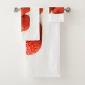 Trois Fraises Sur Btcna Blanc (En situation)