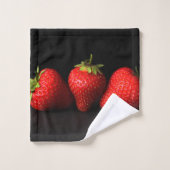 Trois Fraises Sur Btcna Noir (Gant de toilette)